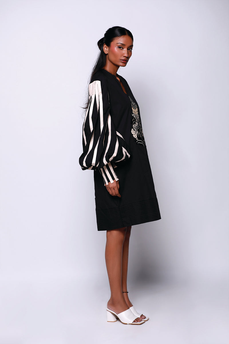 BLACK DURIAN HEXAD DRESS