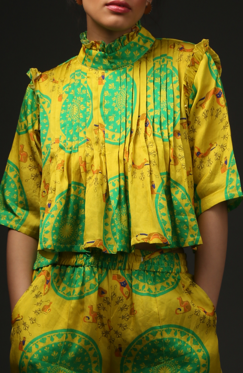CITY CAT PLEATED TOP
