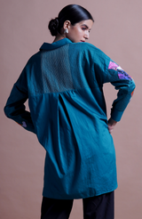 HANDCRAFTED TEAL GRANADILLA OVERSIZE TOP