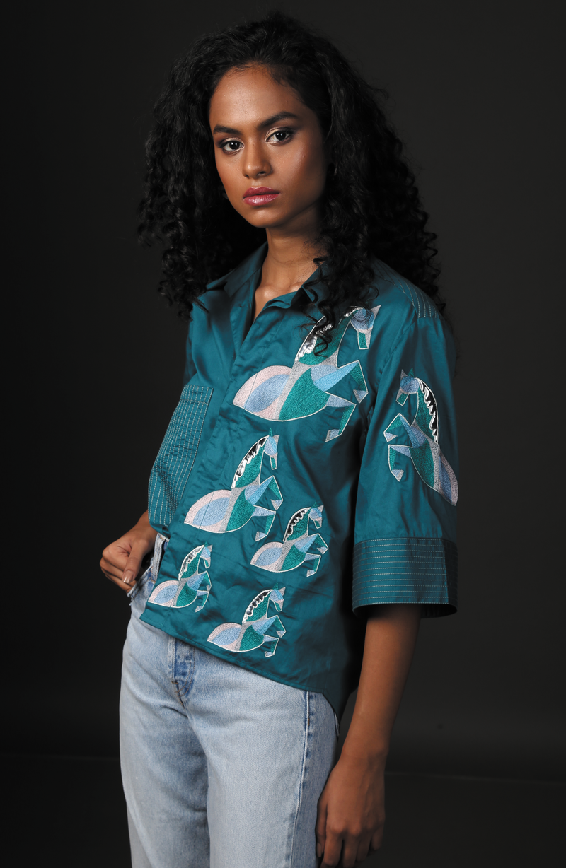 HANDCRAFTED TEAL STALLION PRINT TOP